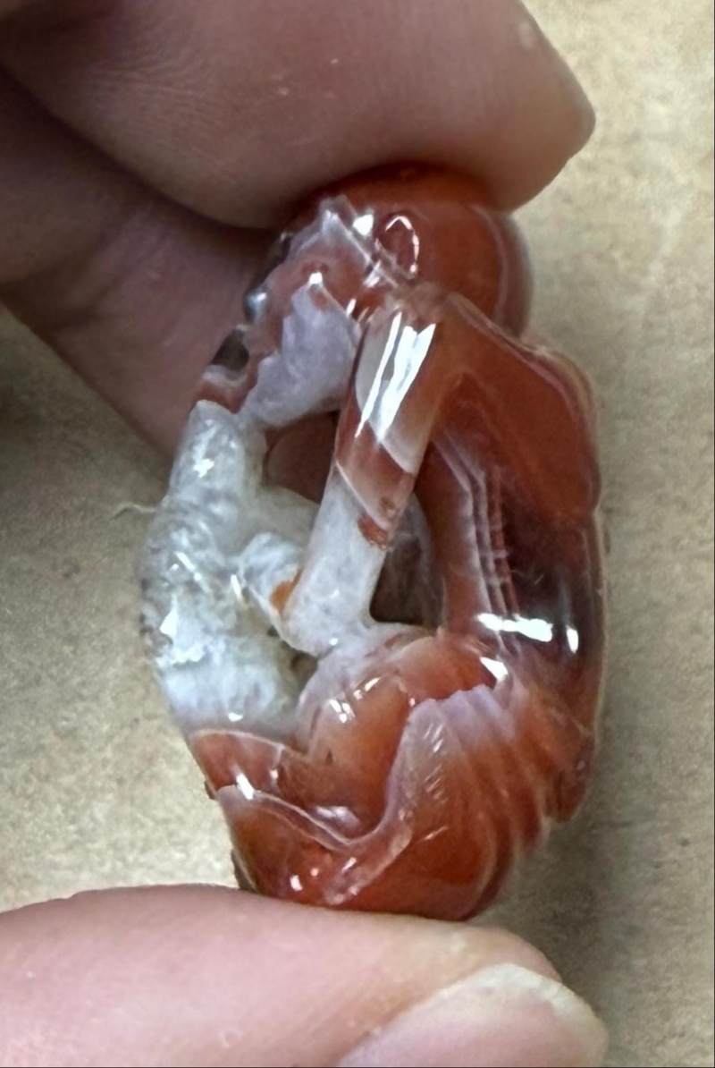 明 瑪瑙俏雕羅漢、童子 二件 - 图5