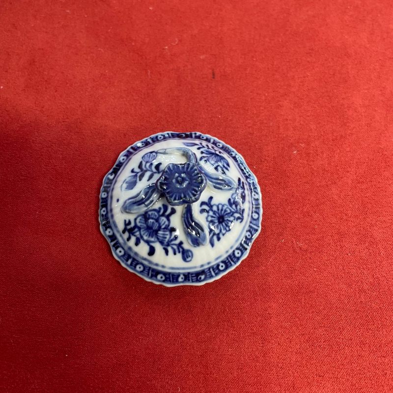 清乾隆 青花山水楼阁图杯 碟 壶一套 - 图9
