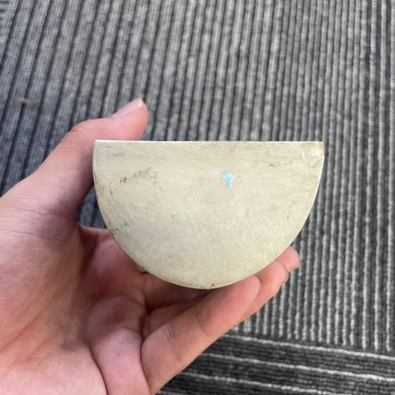 清晚期 素三彩寿桃纹花篮形壁瓶一对 - 图11