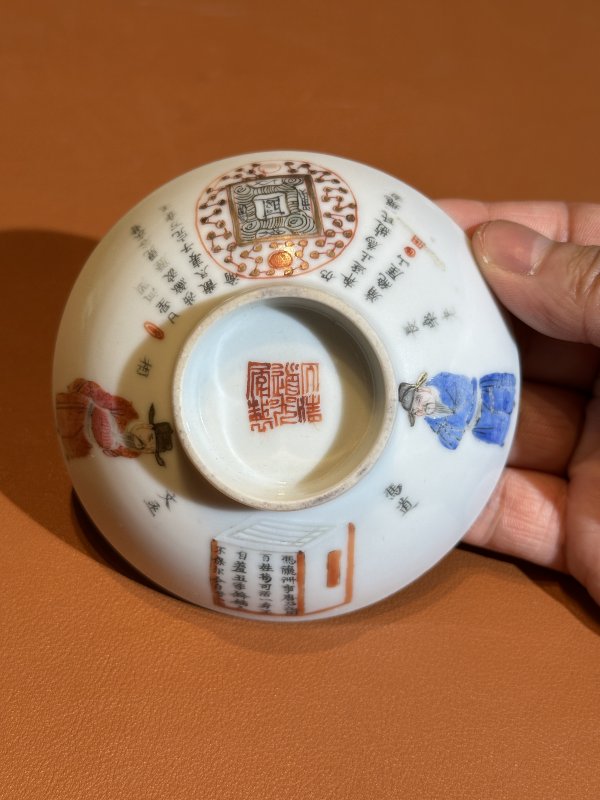 清道光 粉彩无双谱盖杯 - 图7