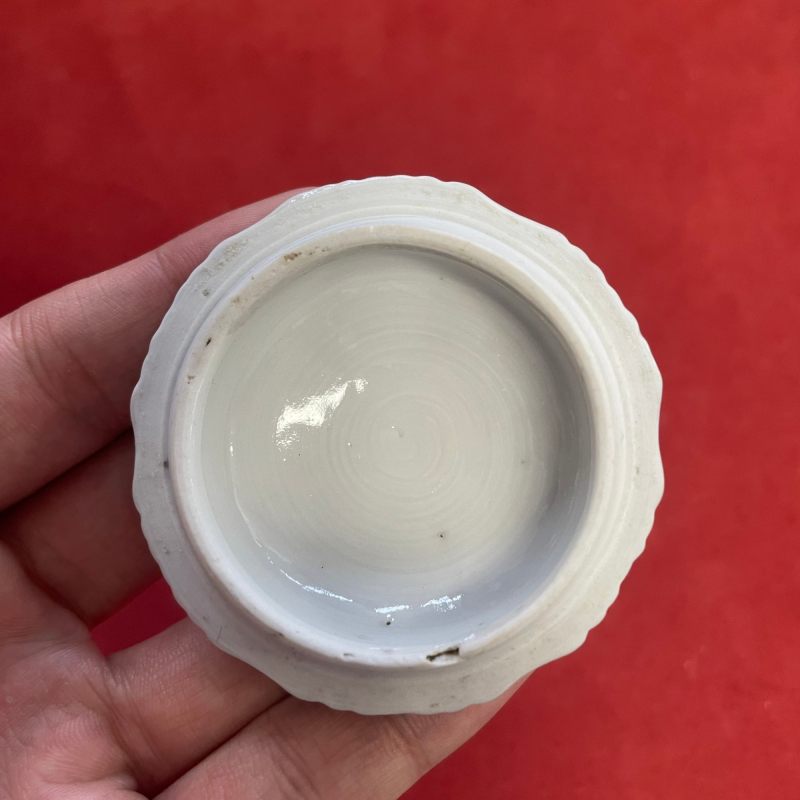 清乾隆 青花山水楼阁图杯 碟 壶一套 - 图10