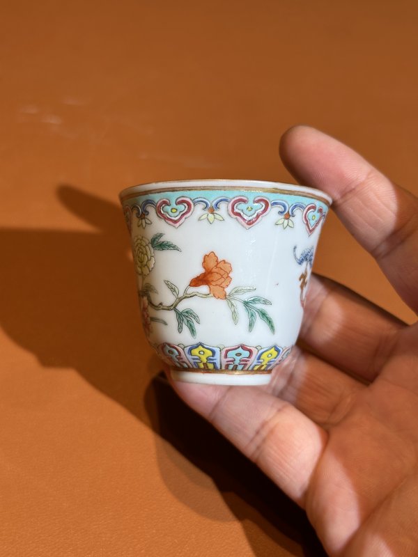 清光绪 粉彩艾叶灵符纹杯 - 图6