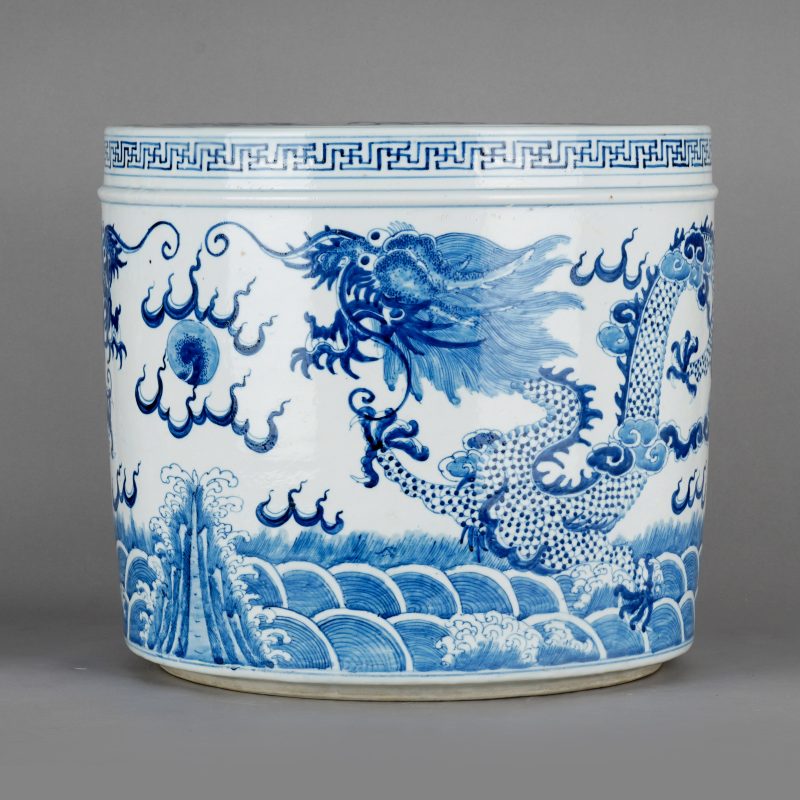 清光绪 青花双龙赶珠纹香炉 - 图1