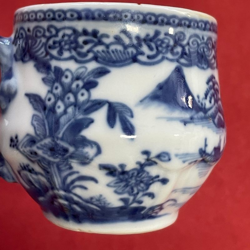 清乾隆 青花山水楼阁图杯 碟 壶一套 - 图13