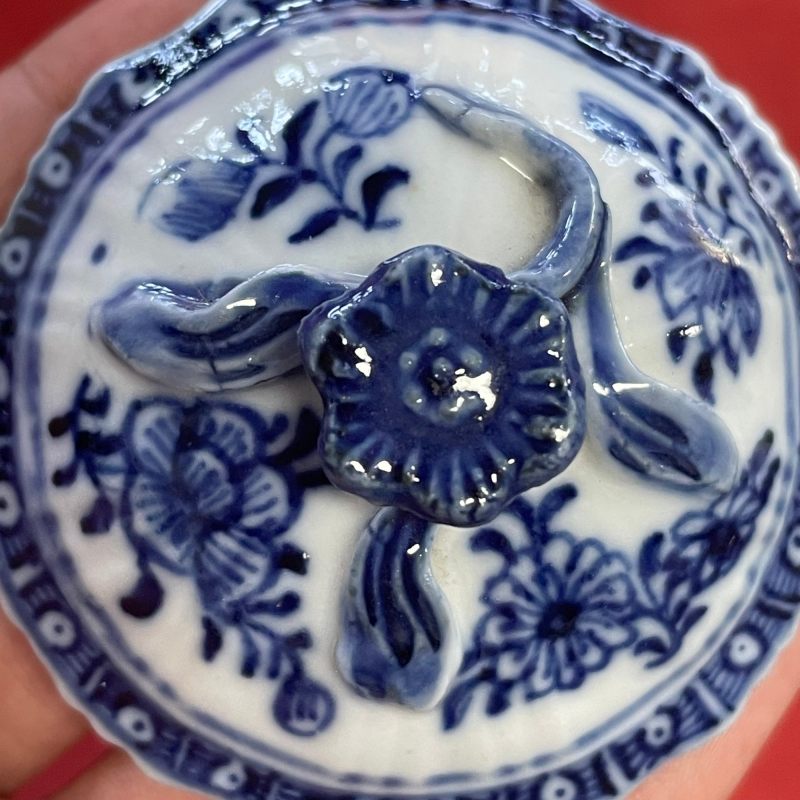 清乾隆 青花山水楼阁图杯 碟 壶一套 - 图14