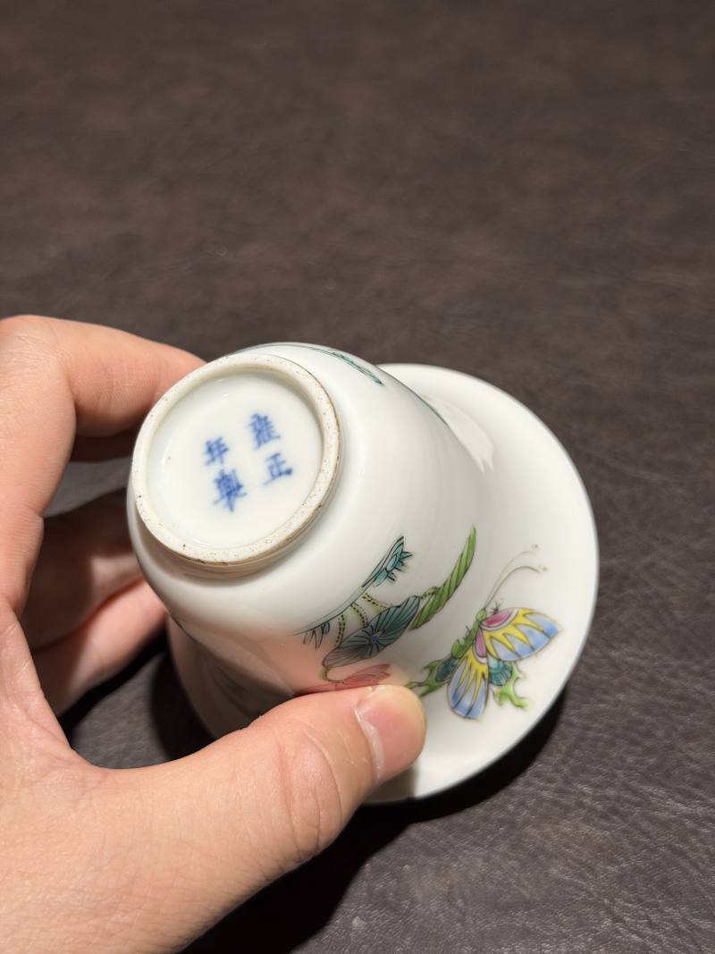 清雍正 粉彩荷塘纹铃铛杯 - 图10