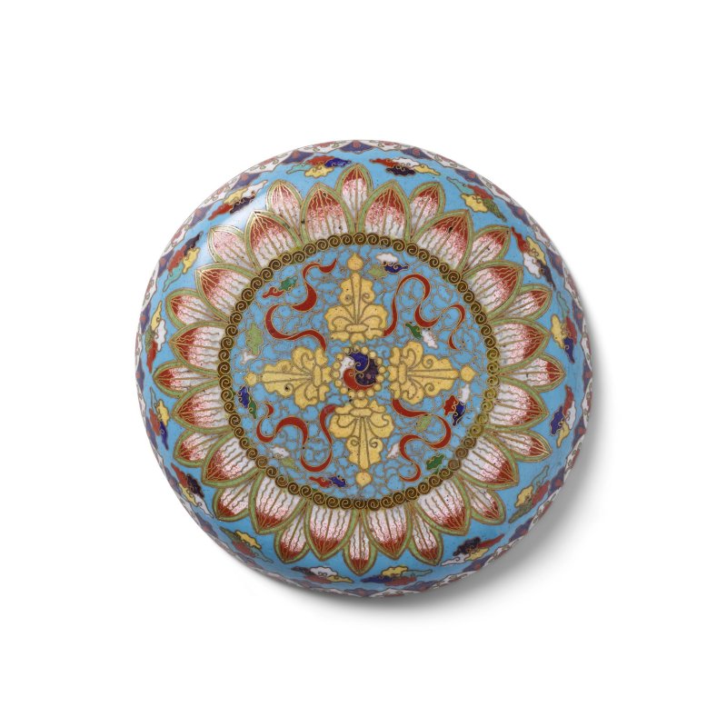 十八/十九世紀 掐絲琺琅佛獅紋盤 | A CLOISONNÉ ENAMEL 'BUDDHIST LION' DISH - 图6