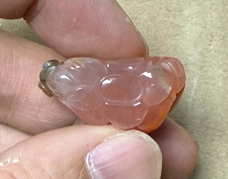 明 瑪瑙俏雕羅漢、童子 二件 - 图14