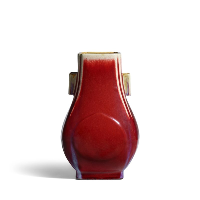 清嘉慶 「大清嘉慶年製」刻款 窰變釉貫耳方壺 | A FLAMBÉ-GLAZED VASE, FANGHU - 图1