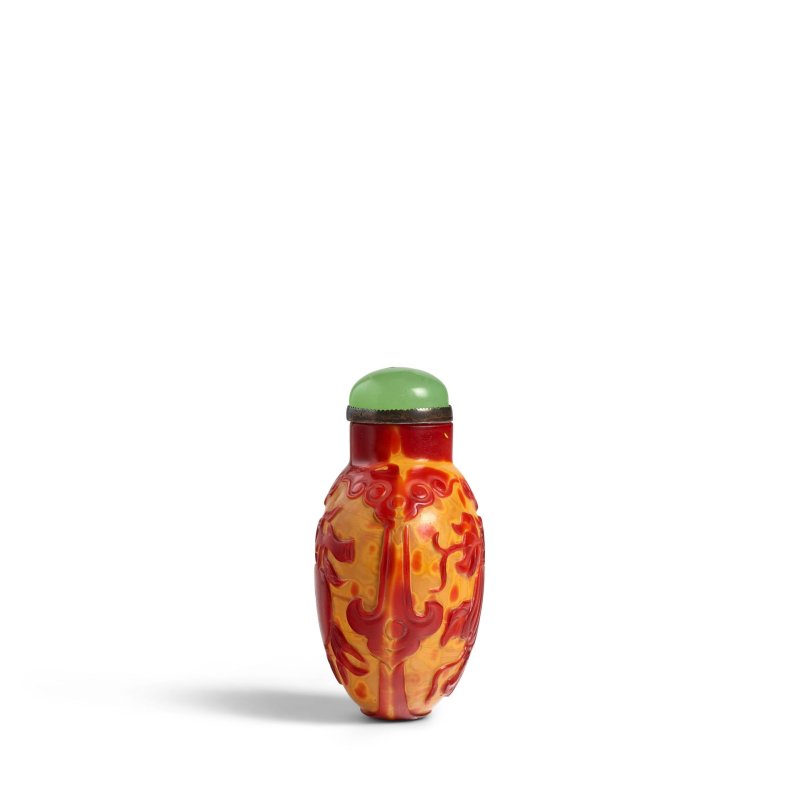 1820-1880 仿雄黃料胎「多子多福」鼻煙壺一件 | A CARVED 'REALGAR' GLASS 'MELON AND POMEGRANATE' SNUFF BOTTLE - 图7