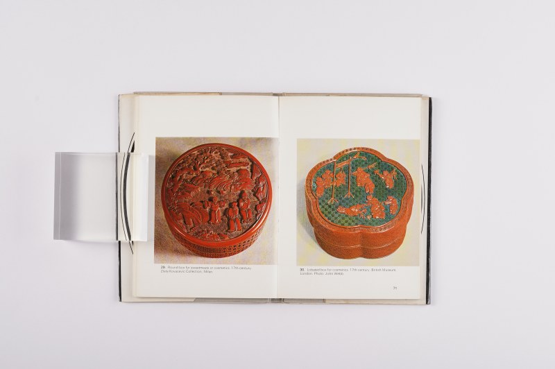 《东方漆器》 oriental lacquer 73 plates in full colour 
（1966年版） - 图10