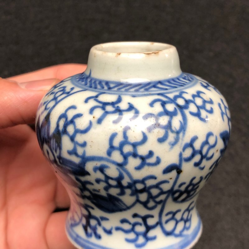 清乾隆 青花缠枝花卉纹小天字罐 - 图10