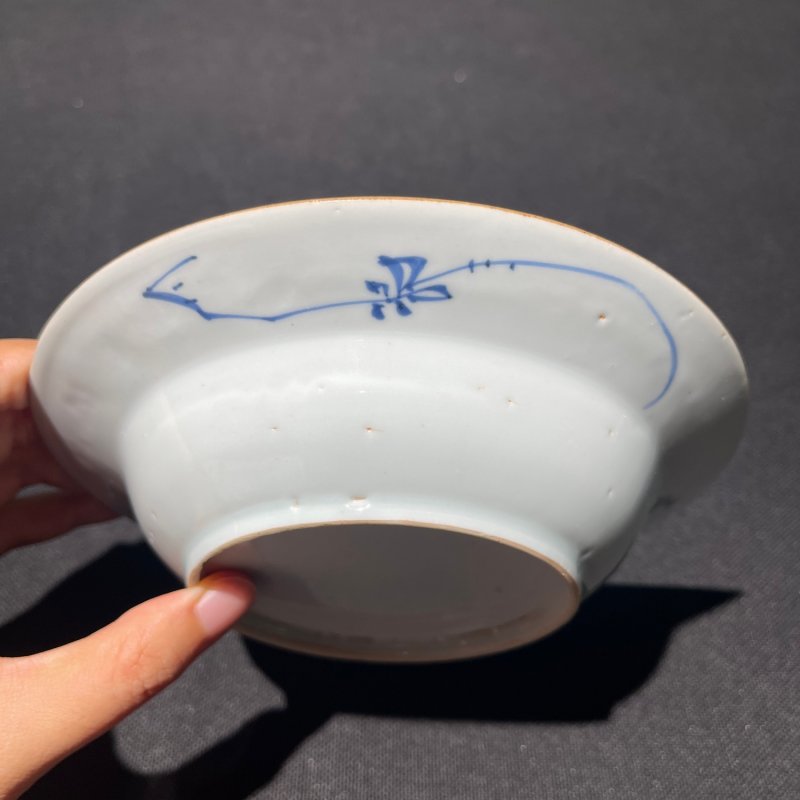 清康熙 青花花卉纹折沿盘一组两件 - 图3