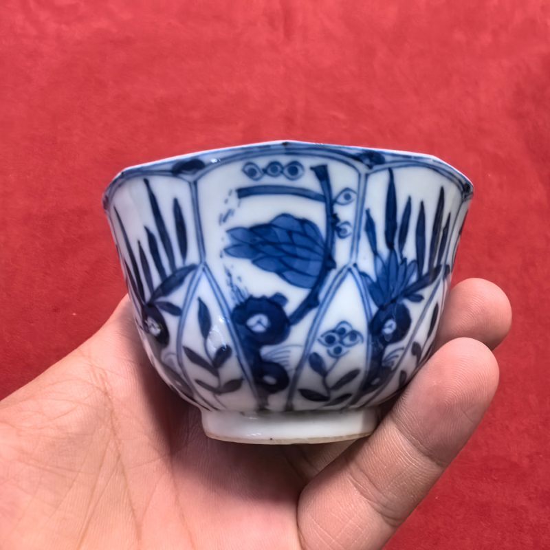 清晚期 青花花卉纹杯 - 图8