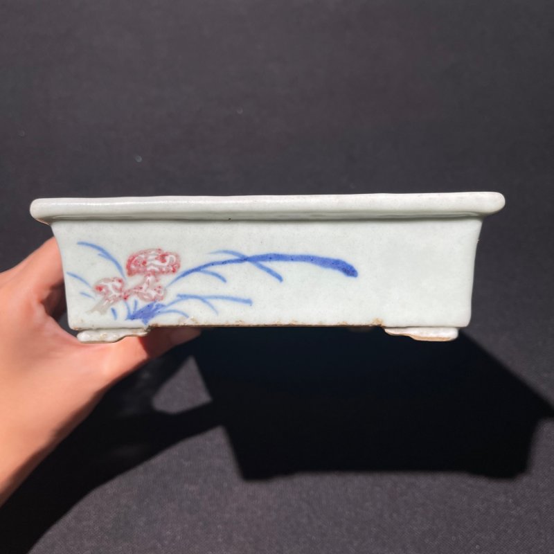 清乾隆 豆青釉青花釉里红诗文水仙盆 - 图5