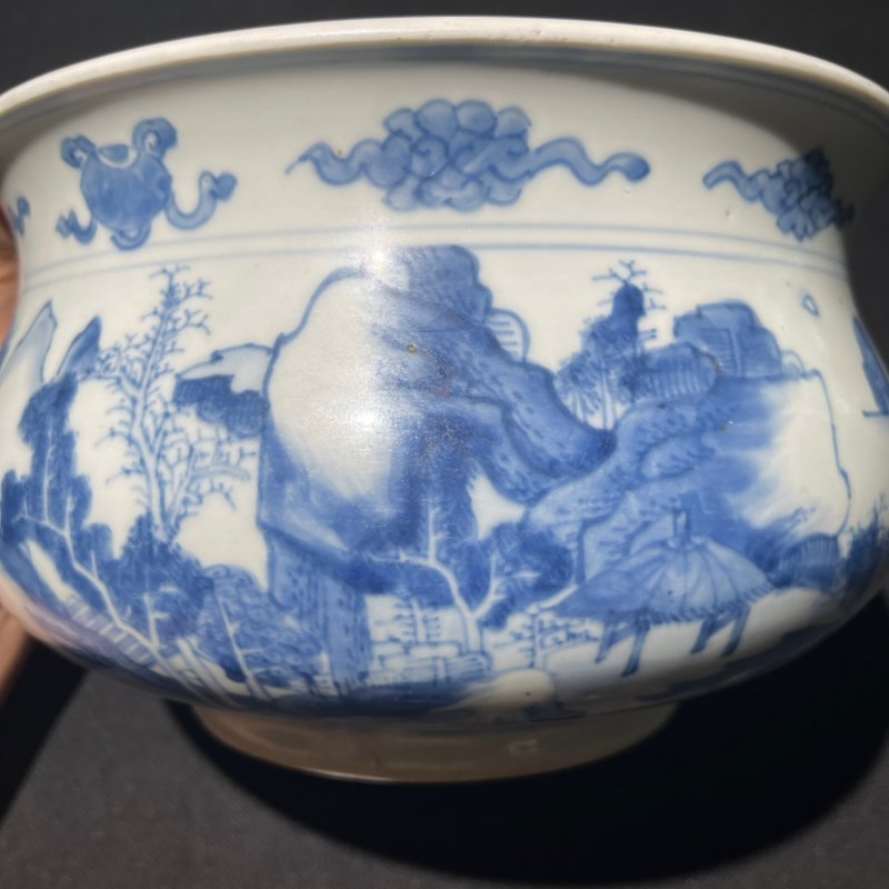清康熙 青花山水纹香炉 - 图4