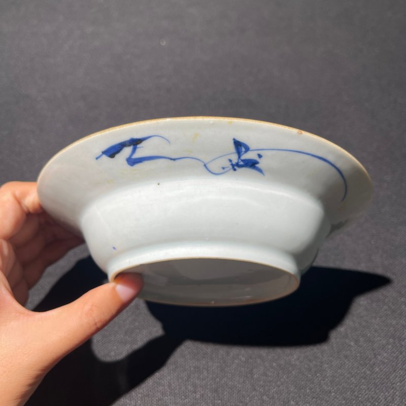 清康熙 青花花卉纹折沿盘一组两件 - 图10