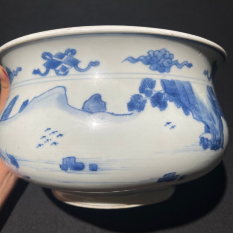清康熙 青花山水纹香炉 - 图5