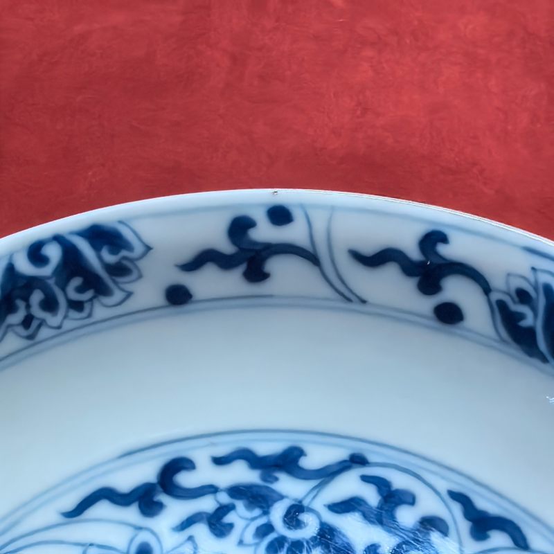清同治 青花缠枝莲纹盘 - 图5