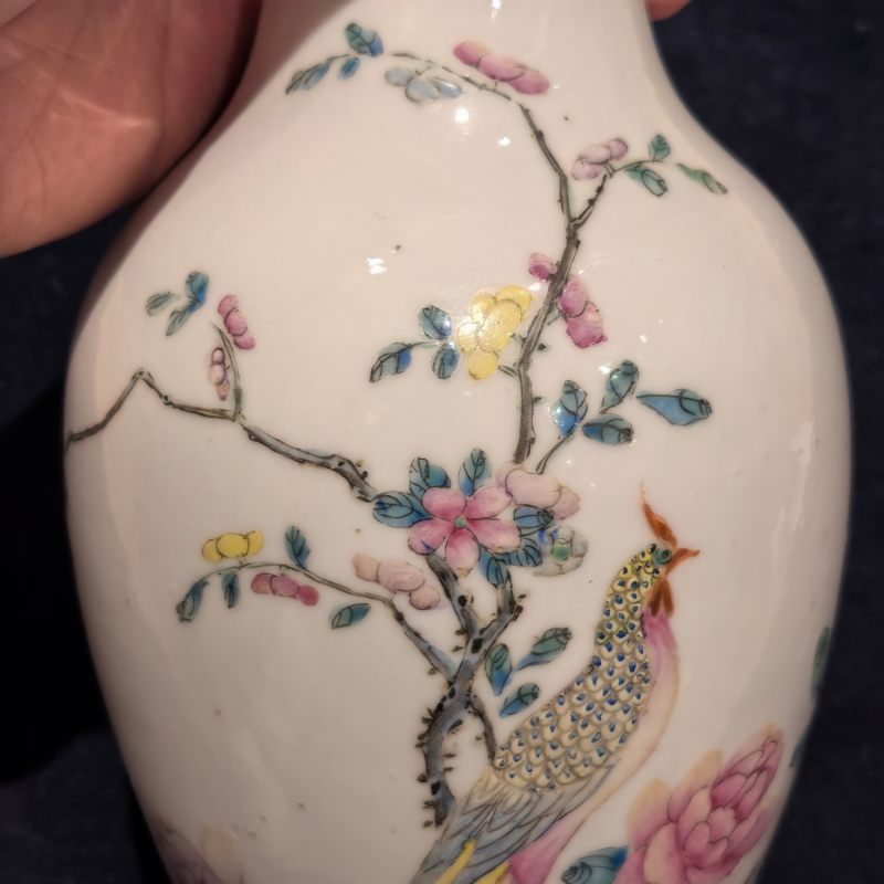 民国 粉彩花鸟纹瓶 - 图8