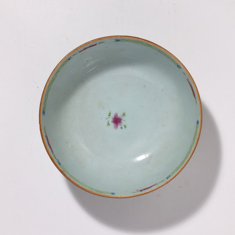 清中期 粉彩花卉纹碗 - 图5