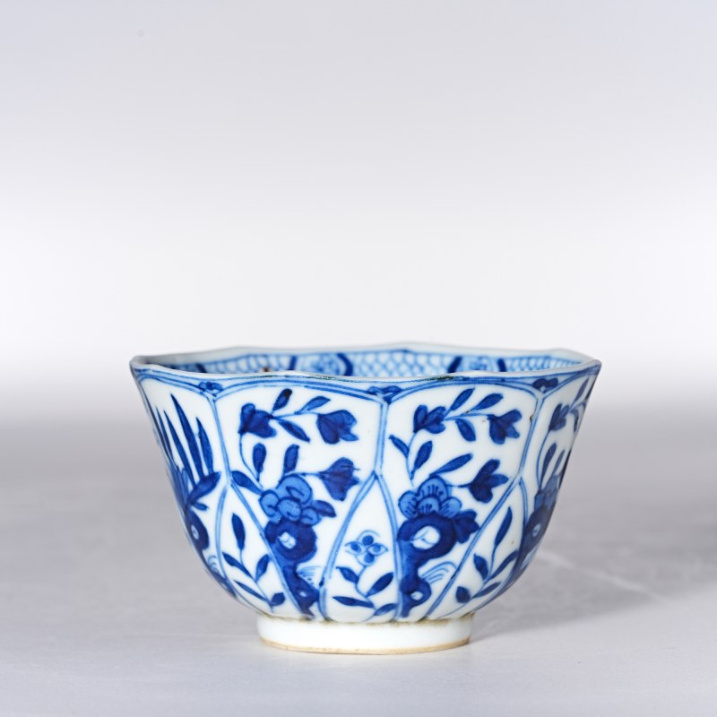 清晚期 青花花卉纹杯 - 图3