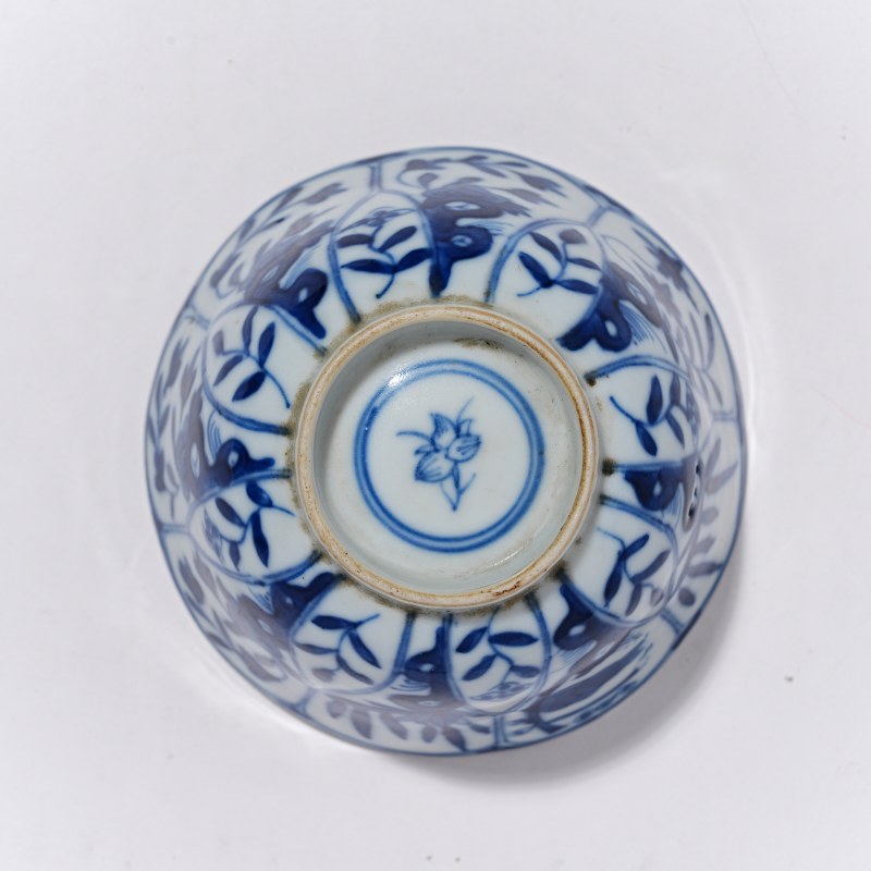 清晚期 青花花卉纹杯 - 图5