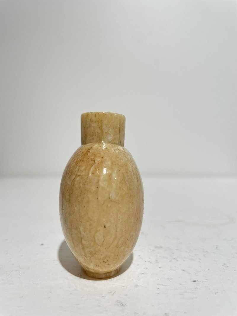 十九世紀 猛獁象牙鼻煙壺 | A MAMMOTH TOOTH SNUFF BOTTLE - 图4