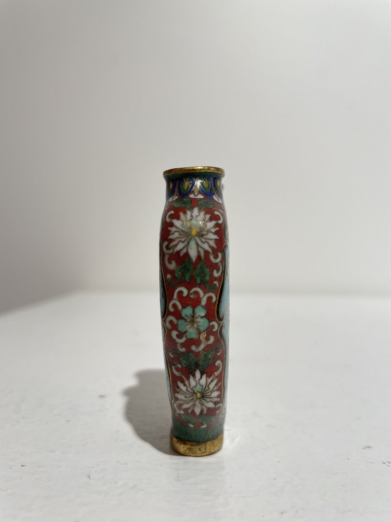 晚清 銅胎琺琅雙聯牛角形博古紋鼻煙壺 | A CLOISONNÉ DOUBLE SNUFF BOTTLE - 图8
