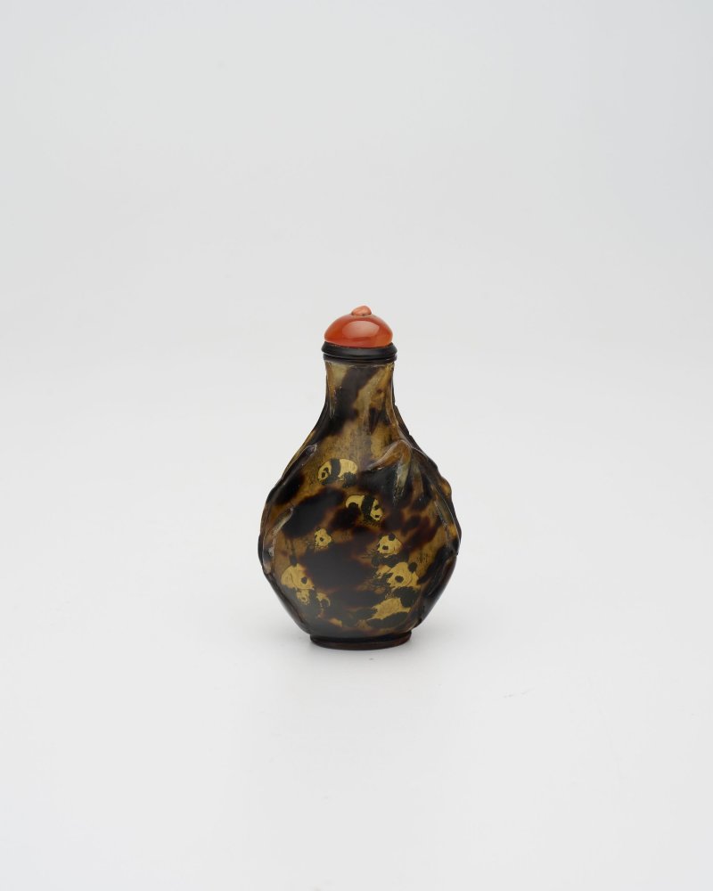 二十世紀中期 玳瑁内繪熊貓紋鼻煙壺 | AN INSIDE PAINTED TORTOISESHELL 'PANDA' SNUFF BOTTLE - 图20