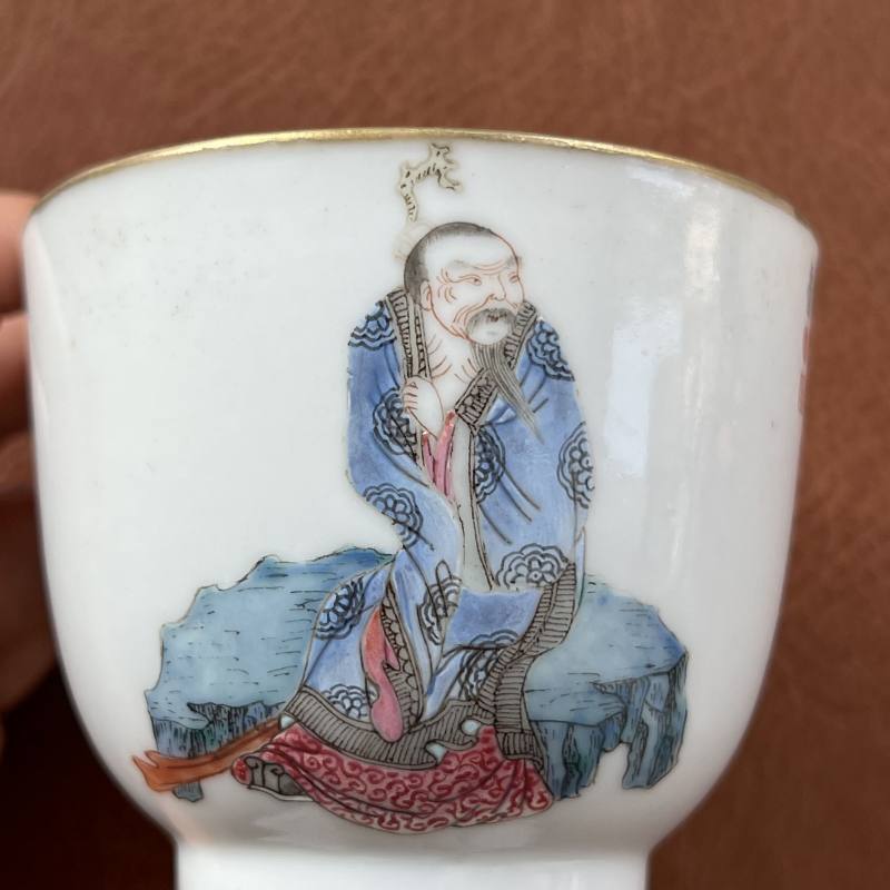 清嘉庆 粉彩无双谱之伏生诗文杯 - 图10