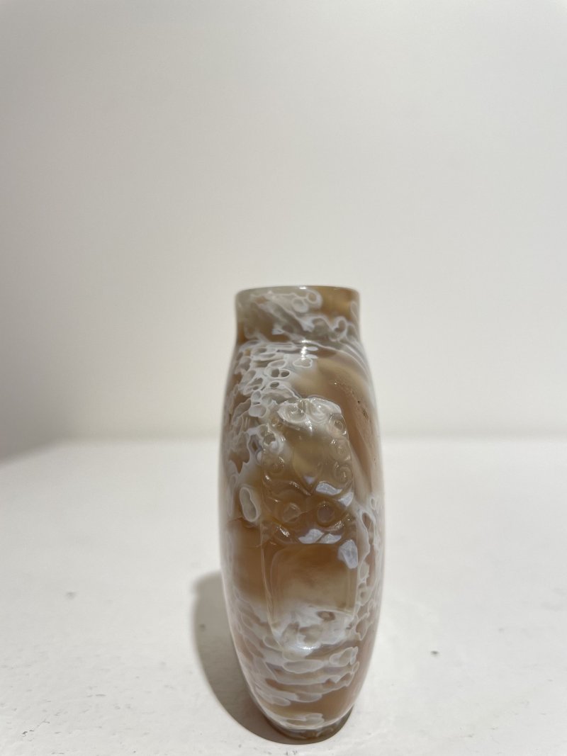 十九世紀 灯心草瑪瑙鼻煙壺 | A 'MACARONI' AGATE SNUFF BOTTLE - 图13
