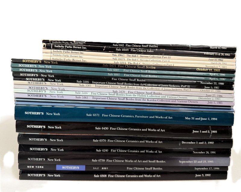 此拍品恕不設退款。 | A QUANTITY OF SOTHEBY'S CATALOGUES OF CHINESE AND ASIAN ART - 图9