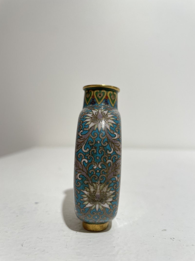 二十世紀 銅胎琺琅山水花卉鹿紋鼻煙壺 ⌈景泰藍⌋款 | A CLOISONNÉ 'DEER' SNUFF BOTTLE - 图17