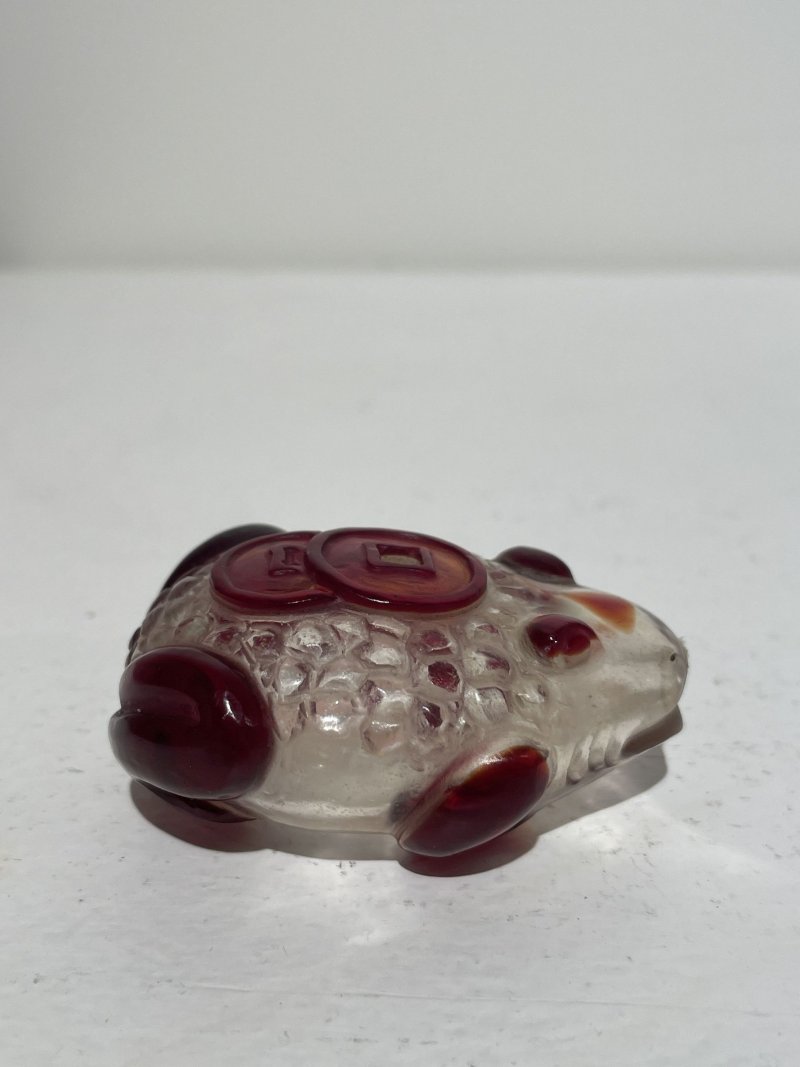 十九/二十世紀 玻璃「鵝」、「蛙」、「蟾蜍」鼻煙壺三件 | THREE GLASS SNUFF BOTTLES - 图14