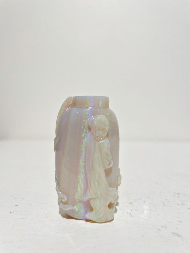 晚清至民國 螺鈿鉄拐李與鹿紋、花鳥紋鼻煙壺二件 | TWO MOTHER-OF-PEARL 'LONGEVITY' AND 'FLORAL' SNUFF BOTTLES - 图26