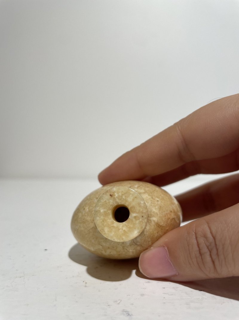 十九世紀 猛獁象牙鼻煙壺 | A MAMMOTH TOOTH SNUFF BOTTLE - 图3