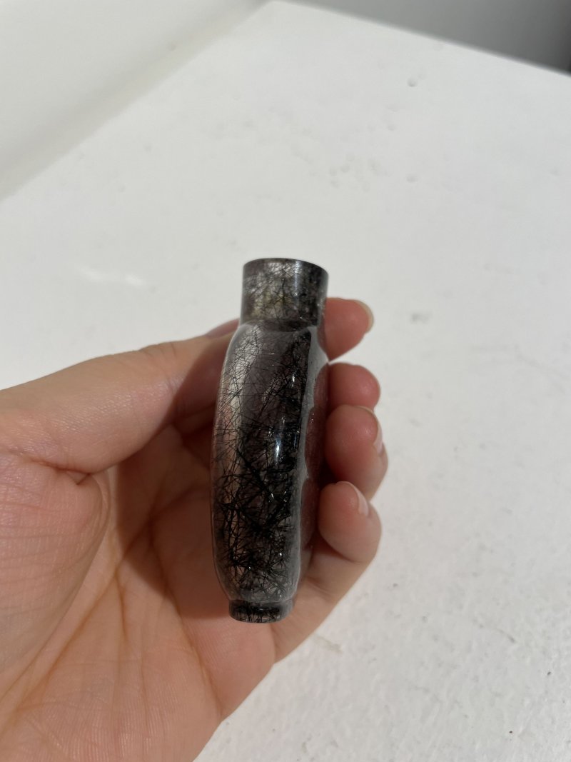 十九世紀 髮晶鼻煙壺 | A HAIR CRYSTAL SNUFF BOTTLE - 图14
