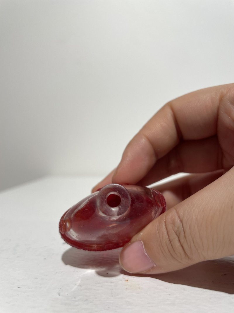 十九/二十世紀 透明地套紅玻璃簍蟹紋鼻煙壺 | A RED OVERLAY GLASS 'CRAB AND BASKET' SNUFF BOTTLE - 图12