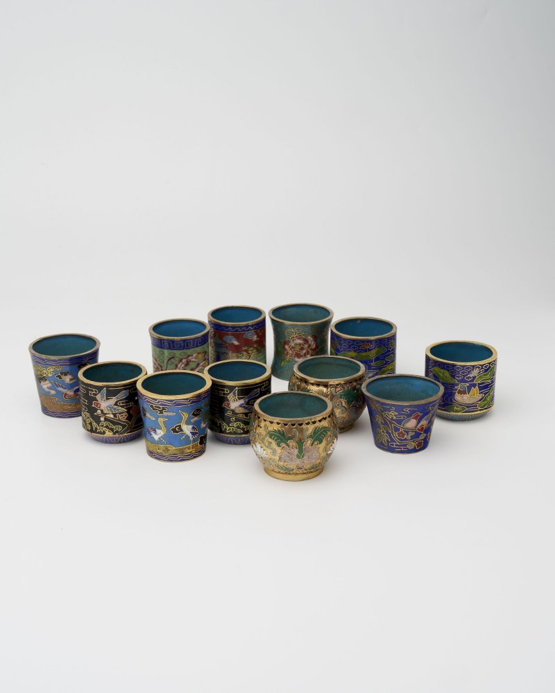 二十世紀 掐絲琺琅小杯十二件 | TWELVE SMALL CLOISONNÉ CUPS
