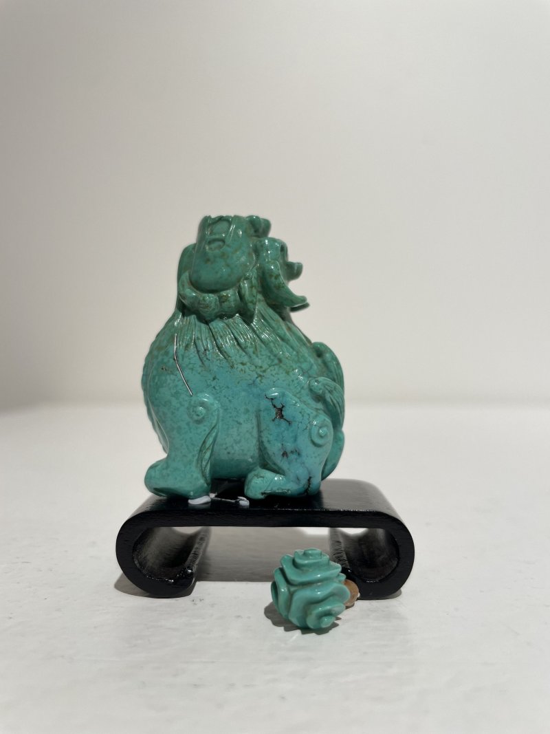 晚清至民國 綠松石麒麟鼻煙壺 | A TURQUOISE 'QILIN' SNUFF BOTTLE - 图8