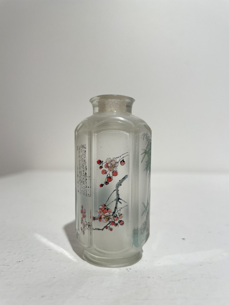 十九世紀七十年代 玻璃内畫⌈梅蘭竹•《詠梅》⌋鼻烟壺 | AN INSIDE PAINTED HEXAGONAL GLASS 'ORCHID AND BAMBOO' SNUFF BOTTLE - 图22