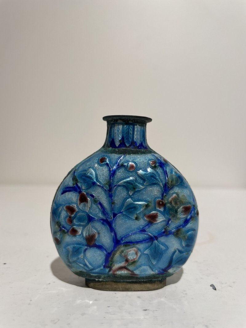 傳承： | TWO PAINTED ENAMEL, TWO CLOISONNÉ, AND A FAMILLE ROSE SNUFF BOTTLE - 图46