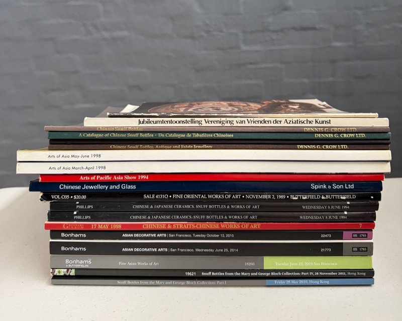 此拍品恕不設退款。 | A QUANTITY OF CATALOGUES BY UK & EU & US DEALERS AND AUCTION HOUSES - 图5