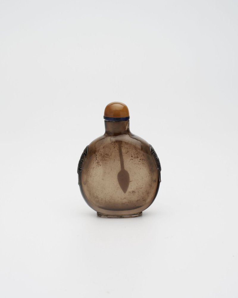 十九世紀 煙晶鼻煙壺 | A SMOKY CRYSTAL SNUFF BOTTLE