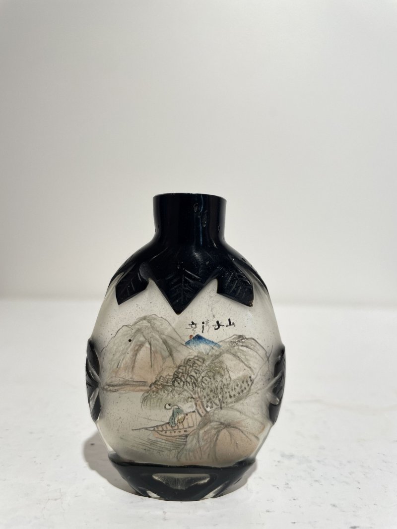上世紀七、八十年代 玻璃内繪人物、山水鼻煙壺七件 其一⌈沙財⌋款 一九八零年、一九八七年作 | SEVEN INSIDE PAINTED SNUFF BOTTLES - 图8
