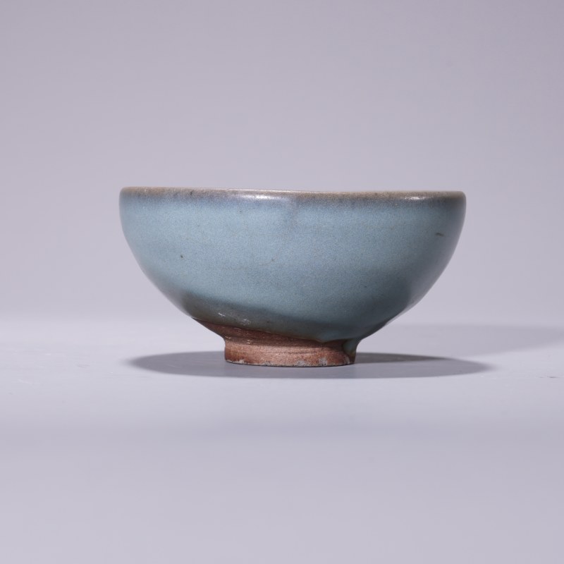 明代 钧窑天蓝釉泡泡盏 - 图2