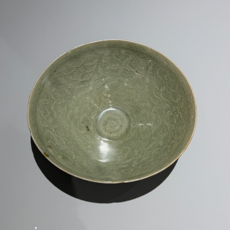 明代 青釉印花碗 - 图5