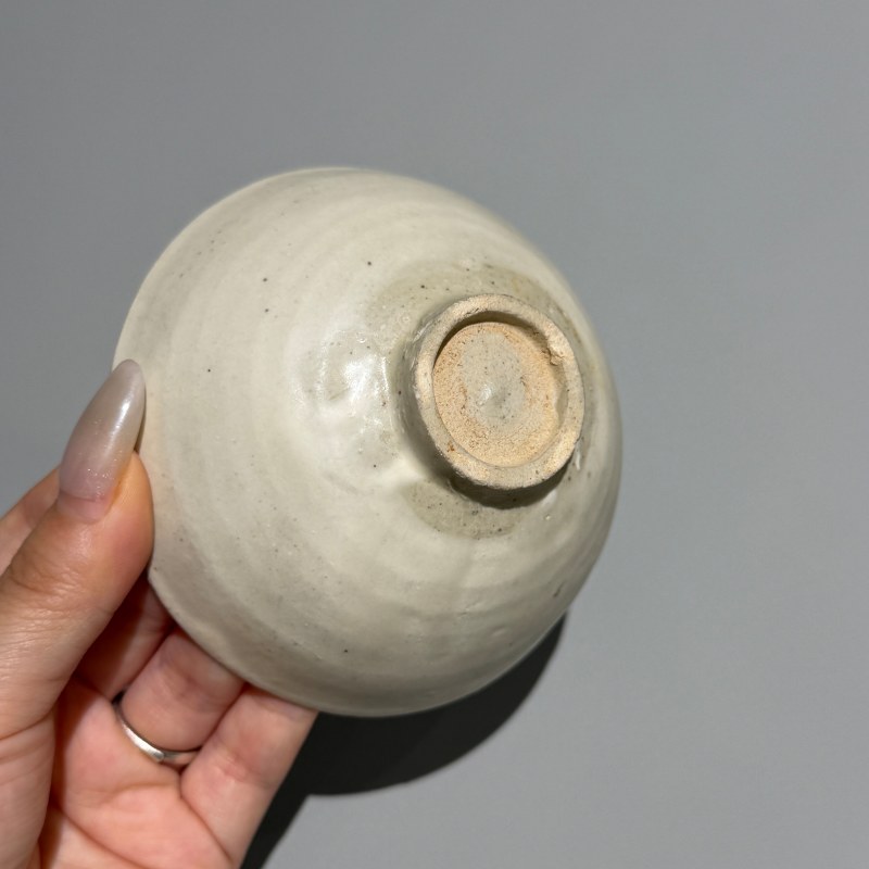 明代 白釉刻花小盏一对 - 图7