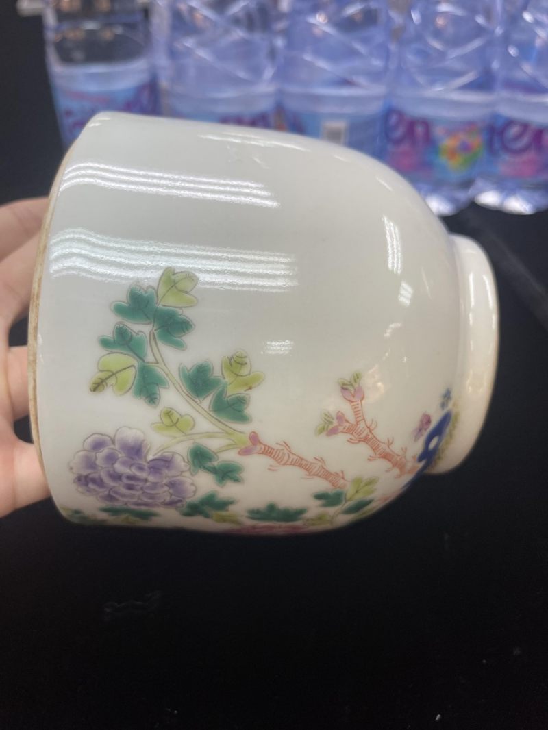   清 粉彩花卉紋蓋盅 - 图9